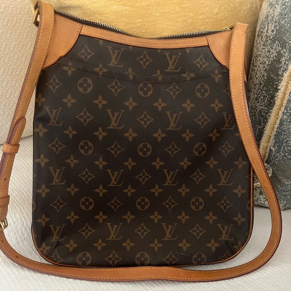 Authentic Louis Vuitton Monogram Brown Crossbody Bag